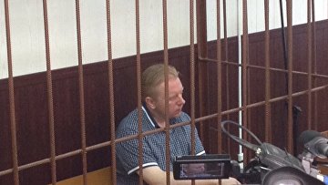 Суд 6 октября проверит законность продления срока ареста главе РАО Федотову