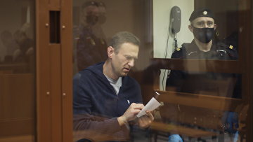 Кассационный суд рассмотрит жалобу Навального на признание его "склонным к побегу"