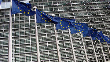 Еврокомиссия обратится в Суд ЕС из-за программы "золотых паспортов" Мальты