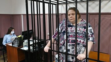 Суд продлил арест журналистке Баязитовой по делу о вымогательстве