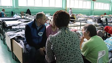 Омбудсмены продолжают передавать гуманитарную помощь жителям Оренбуржья