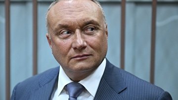 Суд прекратил дело о банкротстве экс-сенатора Дмитрия Савельева
