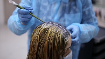 Салон красоты в Калининграде выплатит клиентке 15 тысяч рублей за испорченные волосы