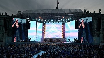 Мосгорсуд заблокировал сайты с пиратскими копиями песен Artik & Asti